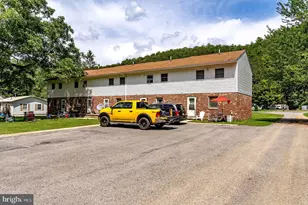 22 Town House Ln, Brandywine, WV 26802 - Photo 16
