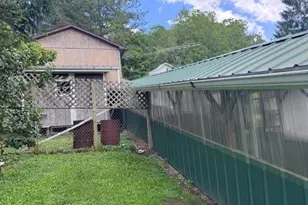 138 Brown St, Thomas, WV 26292 - Photo 8