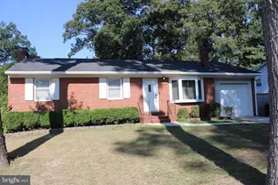 32 Nicholson Dr, Pasadena, MD 21122 - Photo 1