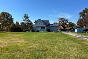 912 Oakwood Rd, Glen Burnie, MD 21061 - Photo 1