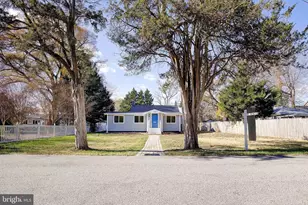 1423 Park Rd, Edgewater, MD 21037 - Photo 1