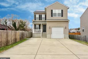 722 Wellham Ave, Glen Burnie, MD 21061 - Photo 1