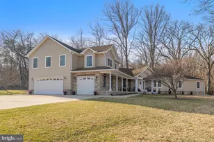 518 N Old Hammonds Ferry Rd, Linthicum Heights, MD 21090 - Photo 1