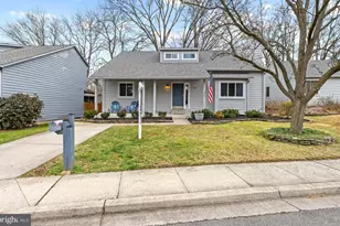 1394 Stonecreek Rd, Annapolis, MD 21403 - Photo 1