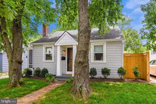 723 Glenwood St, Annapolis, MD 21401 - Photo 1