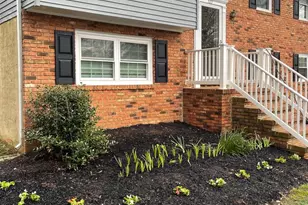 527 Charington Dr, Severna Park, MD 21146 - Photo 1