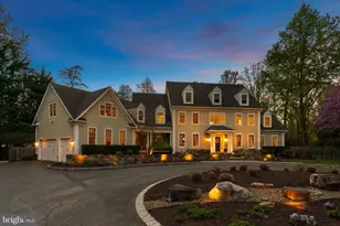 370 Eagle Hill Rd, Pasadena, MD 21122 - Photo 1