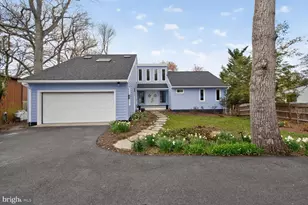1526 Park Ln, Pasadena, MD 21122 - Photo 1