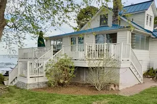 6220 Shore Ln, Tracys Landing, MD 20779 - Photo 1