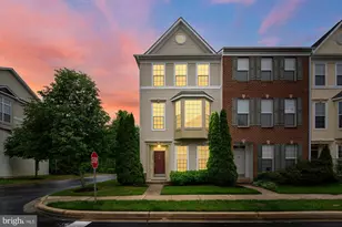 1056 Pipistrelle Ct, Odenton, MD 21113 - Photo 1
