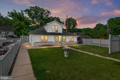 207 W 11th Avenue, Brooklyn, MD 21225 - Photo 1