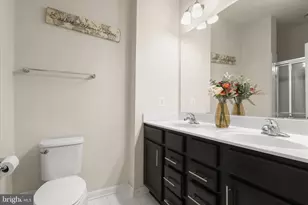 215 Gunther Pl, Glen Burnie, MD 21060 - Photo 22