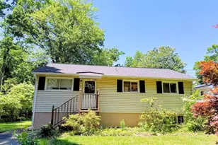 406 Holly Dr, Annapolis, MD 21403 - Photo 1