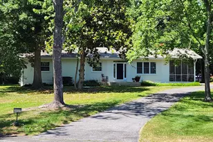 3937 W Shore Dr, Edgewater, MD 21037 - Photo 1