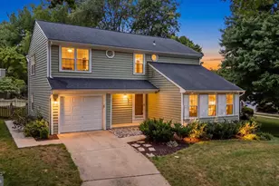 291 College Manor Dr, Arnold, MD 21012 - Photo 1