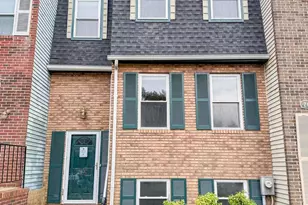 2407 Vineyard Ln, Crofton, MD 21114 - Photo 1