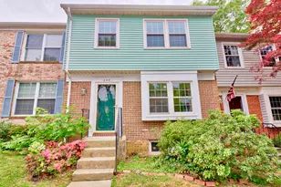 449 Colonial Ridge Ln, Arnold, MD 21012 - Photo 1