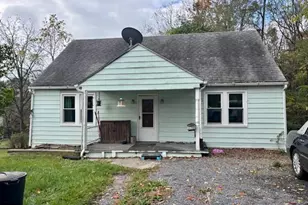 127 Pine St, Frostburg, MD 21532 - Photo 1