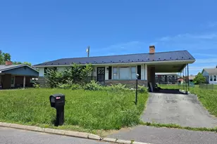 1426 Laurel Ct, Cumberland, MD 21502 - Photo 1