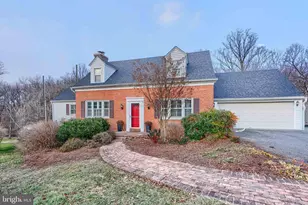 1008 W Wind Ct, Towson, MD 21204 - Photo 1