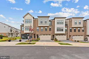 244 Hickory Holw Ct, Cockeysville, MD 21030 - Photo 1