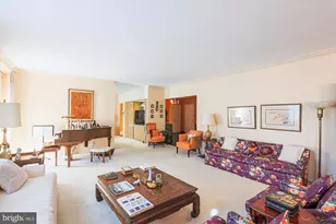 11 Slade, Baltimore, MD 21208 - Photo 1