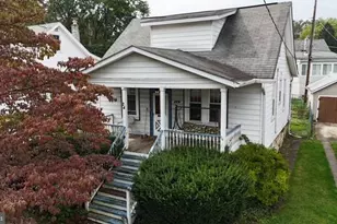 24 Edmondson Ridge Rd, Catonsville, MD 21228 - Photo 1