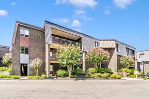 16 Stonehenge, Baltimore, MD 21208 - Photo 1