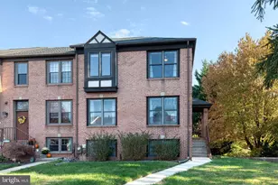 32 Faraday Dr, Lutherville Timonium, MD 21093 - Photo 1