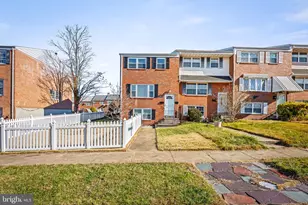 5613 Chelwynd Rd, Baltimore, MD 21227 - Photo 1