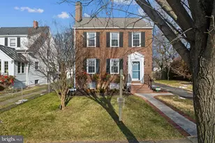 2620 Hillcrest Ave, Parkville, MD 21234 - Photo 1
