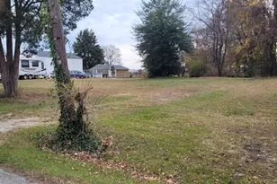 135 Riverside Rd, Baltimore, MD 21221 - Photo 1