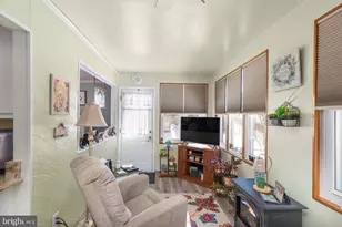 3409 Acton Rd, Parkville, MD 21234 - Photo 10