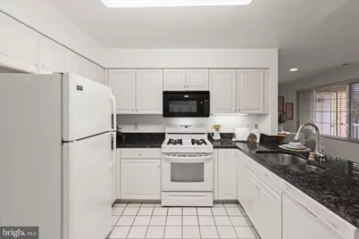 413 Rockfleet Road Road #201, Lutherville Timonium, MD 21093 - Photo 16