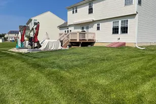 1307 Nautical Cir, Baltimore, MD 21221 - Photo 2