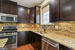 105 Meridian Ln, Towson, MD 21286 - Photo 14