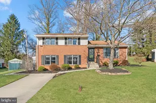 1918 Lismore Ln, Catonsville, MD 21228 - Photo 1