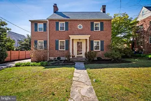 6900 Avondale Rd, Baltimore, MD 21212 - Photo 1