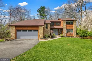 10 Spruce Ct, Owings Mills, MD 21117 - Photo 1