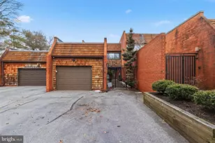 410 Old Crossing Dr, Baltimore, MD 21208 - Photo 1