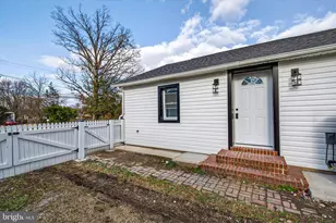 7631 Old Battle Grove Rd, Baltimore, MD 21222 - Photo 1