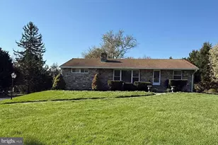 536 Hampton Ln, Towson, MD 21286 - Photo 1