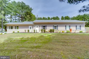 602 Cascade View Ct, Parkton, MD 21120 - Photo 1