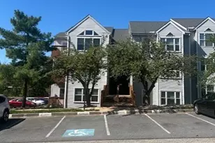 10 Fallen Tree Ct, Halethorpe, MD 21227 - Photo 1