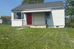 16 Yawmeter Dr, Baltimore, MD 21220 - Photo 1