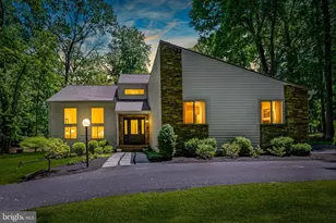 7 Shadow Ct, Owings Mills, MD 21117 - Photo 1