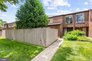24 Fencepost Ct, Baltimore, MD 21208 - Photo 1