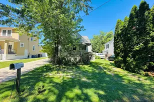 8608 Oak Rd, Baltimore, MD 21219 - Photo 1