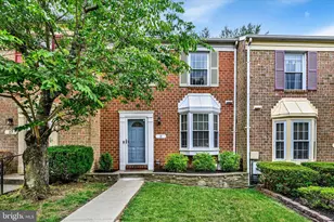 19 Wellspring Cir, Owings Mills, MD 21117 - Photo 1