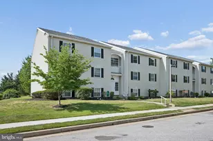 10 Brooking Ct, Lutherville Timonium, MD 21093 - Photo 1